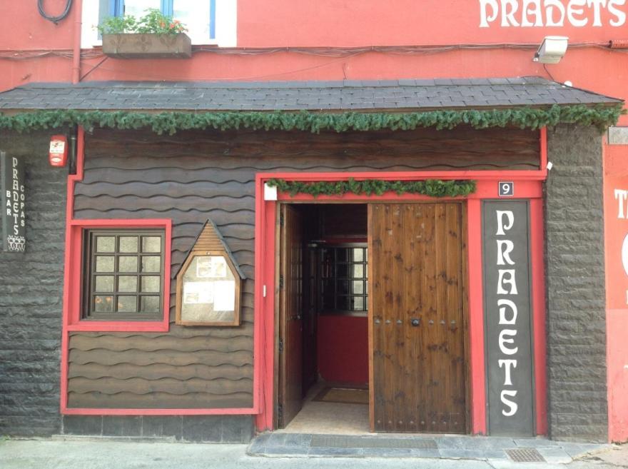 Hostal Nau Pradets Vielha Bagian luar foto